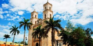 Visita panorámica a la ciudad colonial de Valladolid.